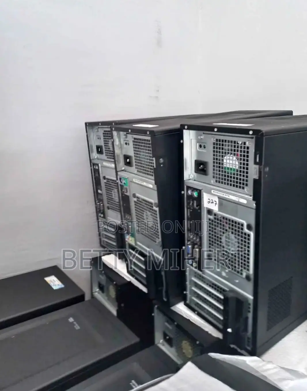 Desktop Computer Dell OptiPlex 3020 4GB Intel Core I5 HDD 500GB
