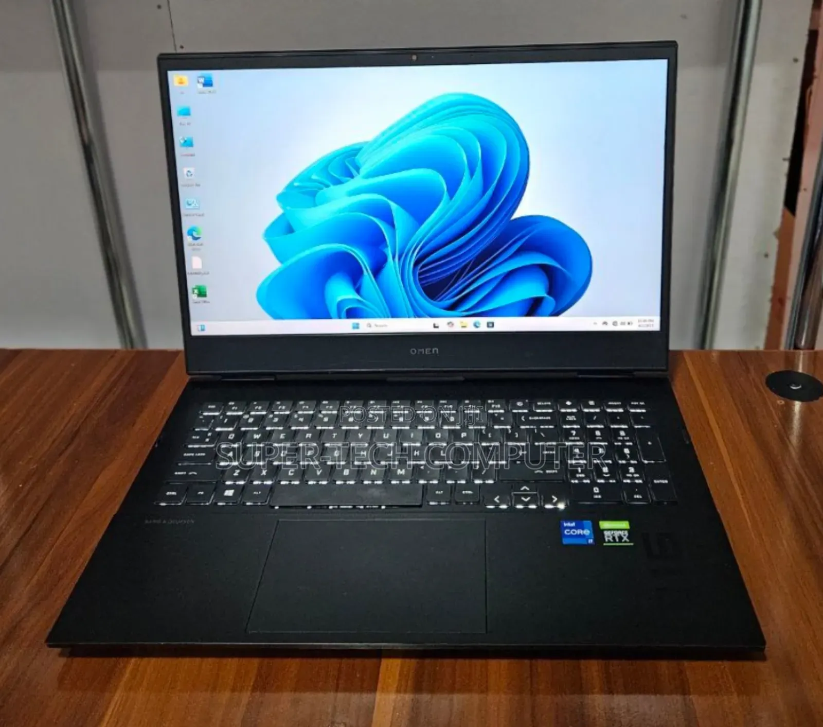 New Laptop HP Omen 16 16GB Intel Core I7 SSD 512GB