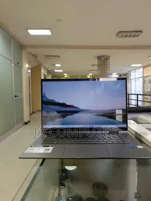 New Laptop HP Envy X360 16GB Intel Core I7 SSD 1T