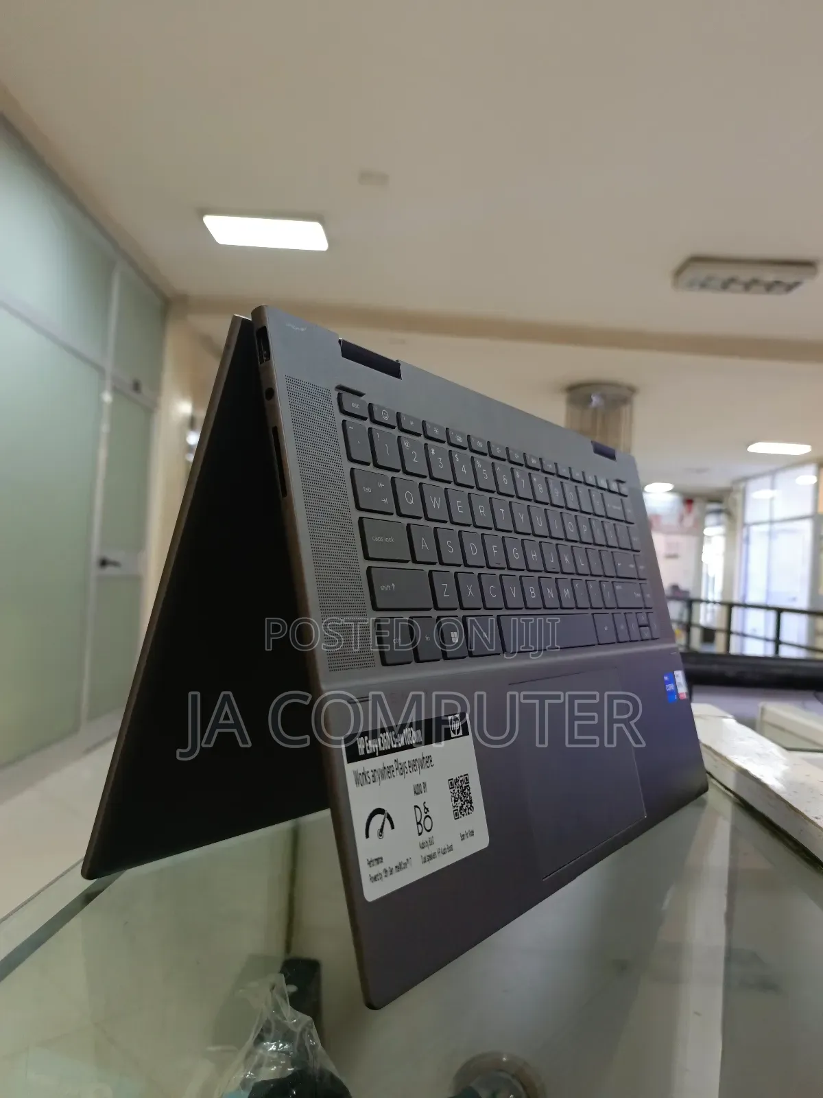 New Laptop HP Envy X360 16GB Intel Core I7 SSD 1T