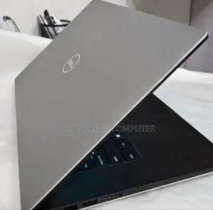 New Laptop Dell Precision 15 5540 16GB Intel Core I9 SSD 512GB