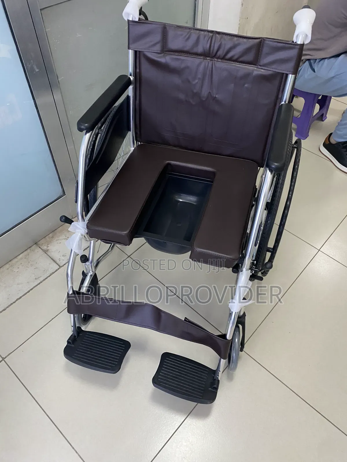 Toilet Wheelchair5wheelchair6wheelchair4wheelchair3wheelchai