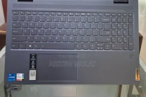 New Laptop Lenovo Yoga 7i 8GB Intel Core I5 SSD 512GB