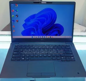 Photo - New Laptop Dell Latitude 7520 16GB Intel Core I5 SSD 256GB