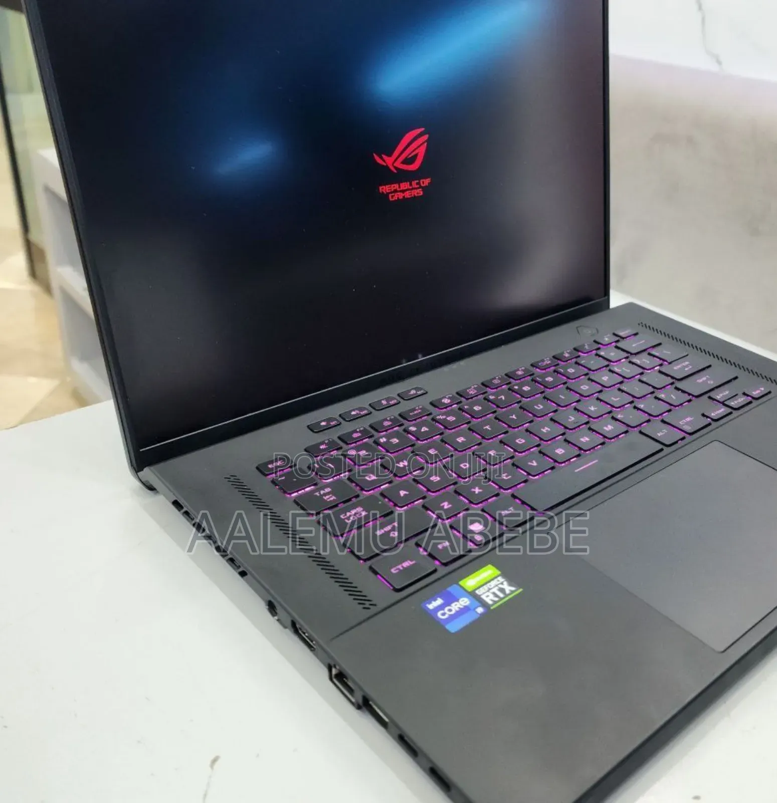 New Laptop Asus ROG Zephyrus G15 16GB Intel Core I9 SSD 512GB