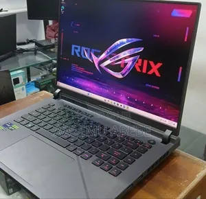 New Laptop Asus ROG Strix G17 32GB Intel Core I9 SSD 1T