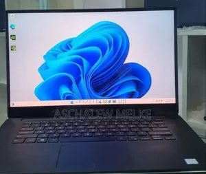 New Laptop Dell XPS 15 16GB Intel Core I7 SSD 512GB