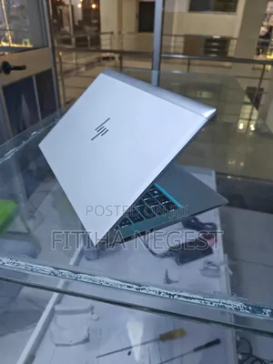 New Laptop HP EliteBook 830 16GB Intel Core I5 SSD 512GB