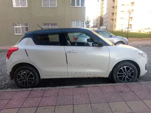Suzuki Swift RS 2022 White