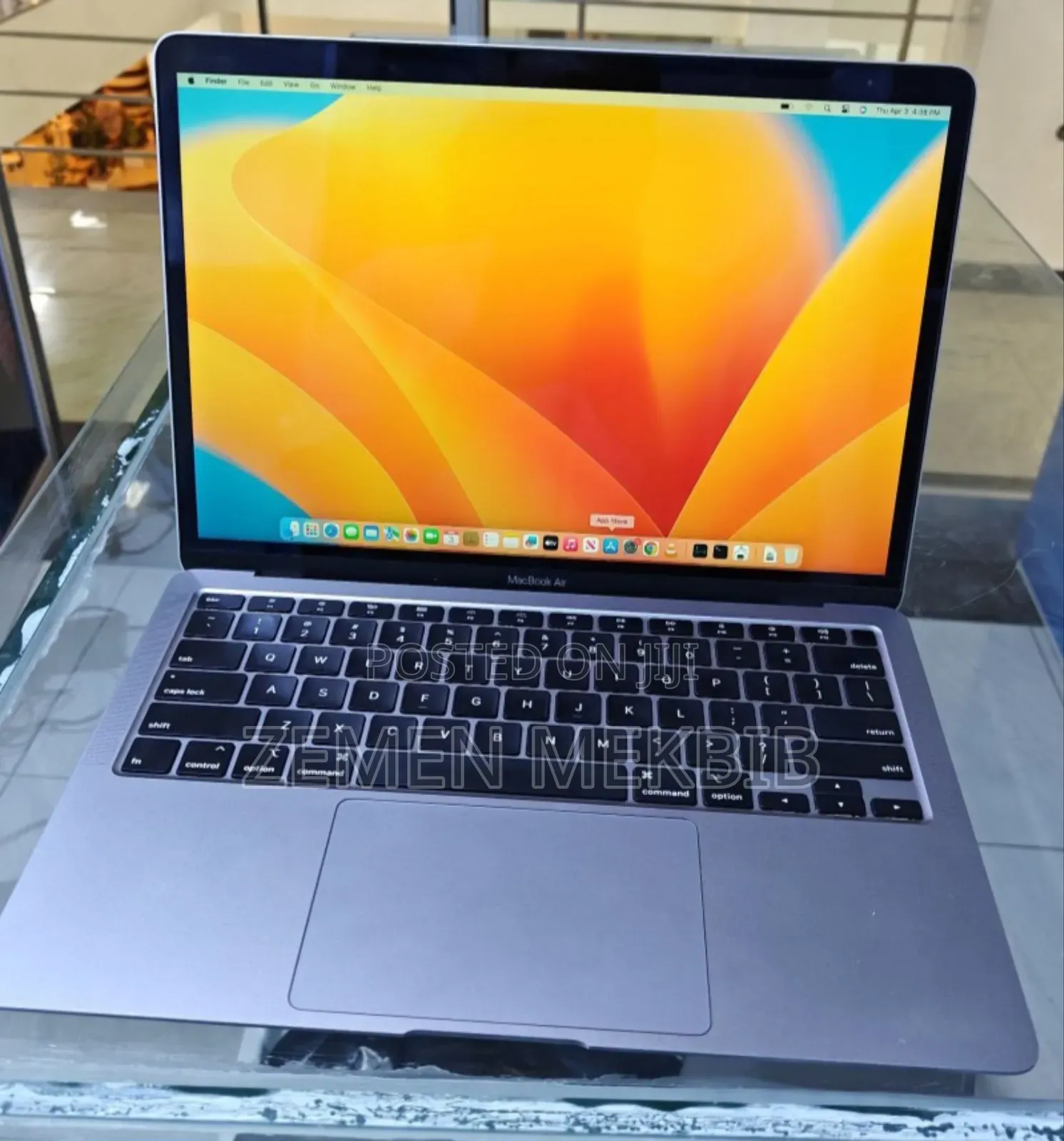 New Laptop Apple MacBook Air 2020 M1 8GB SSD 256GB