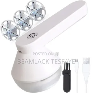 Photo - Clothes Lint Remover