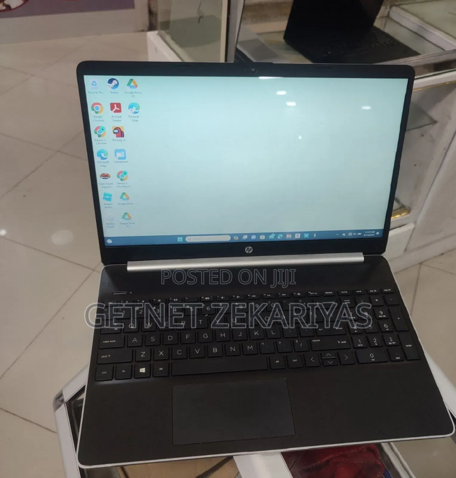 New Laptop HP Stream Notebook 8GB Intel Core I5 HDD 1T