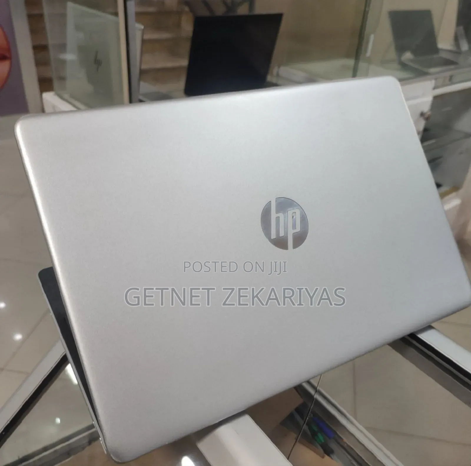 New Laptop HP Stream Notebook 8GB Intel Core I5 HDD 1T