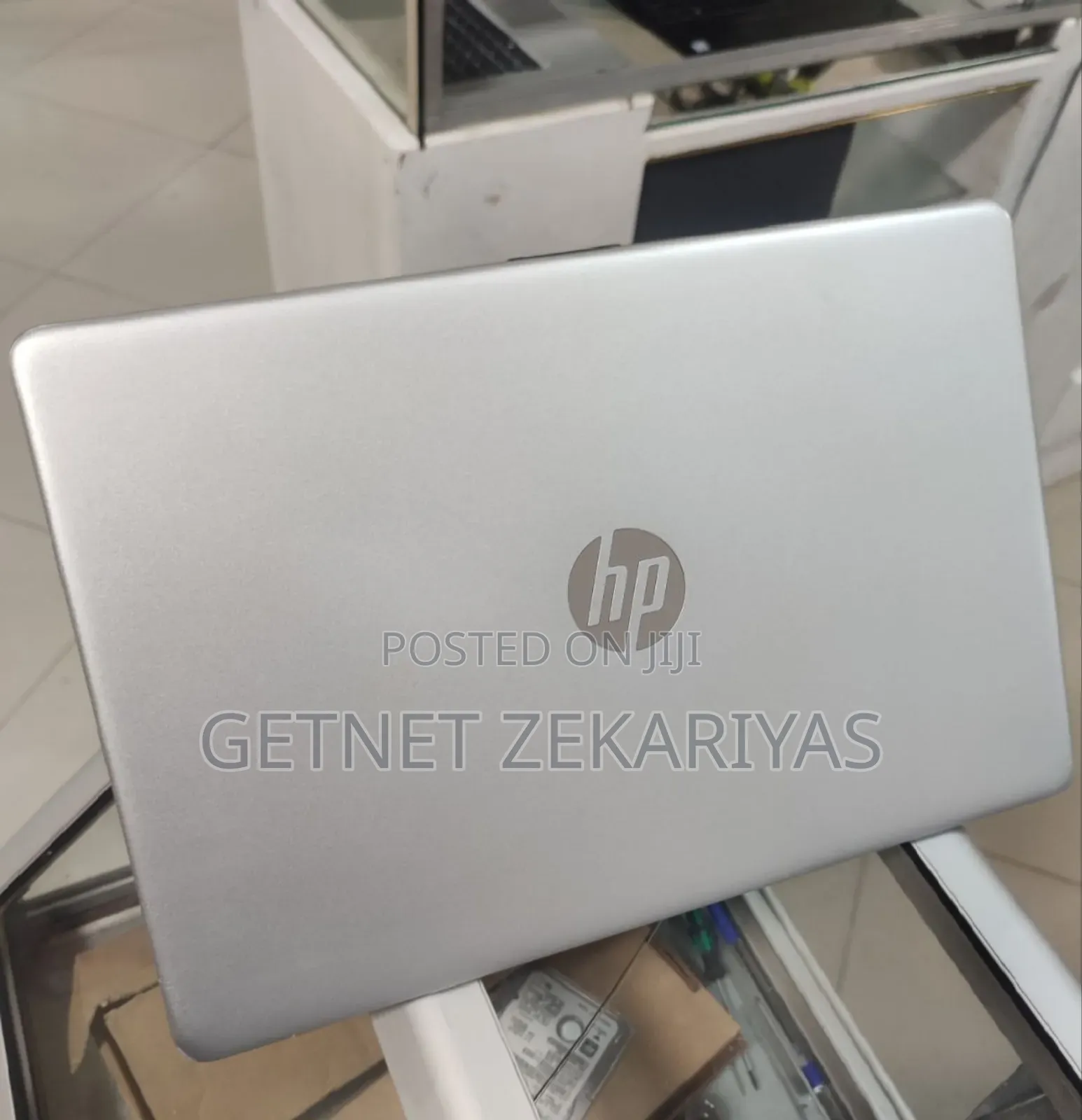 New Laptop HP Stream Notebook 8GB Intel Core I5 HDD 1T