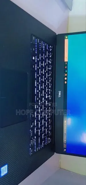 New Laptop Dell XPS 15 16GB Intel Core I7 SSD 512GB