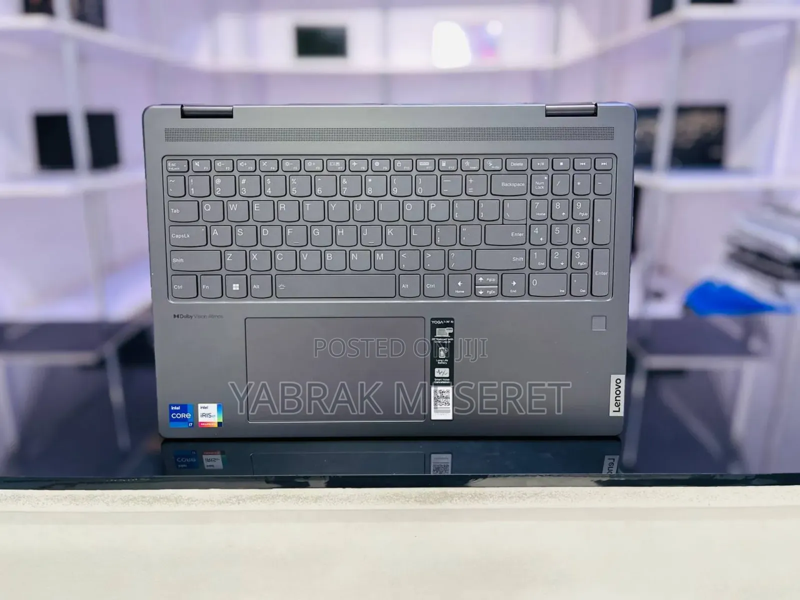 New Laptop Lenovo Yoga 7i 16GB Intel Core I7 SSD 512GB