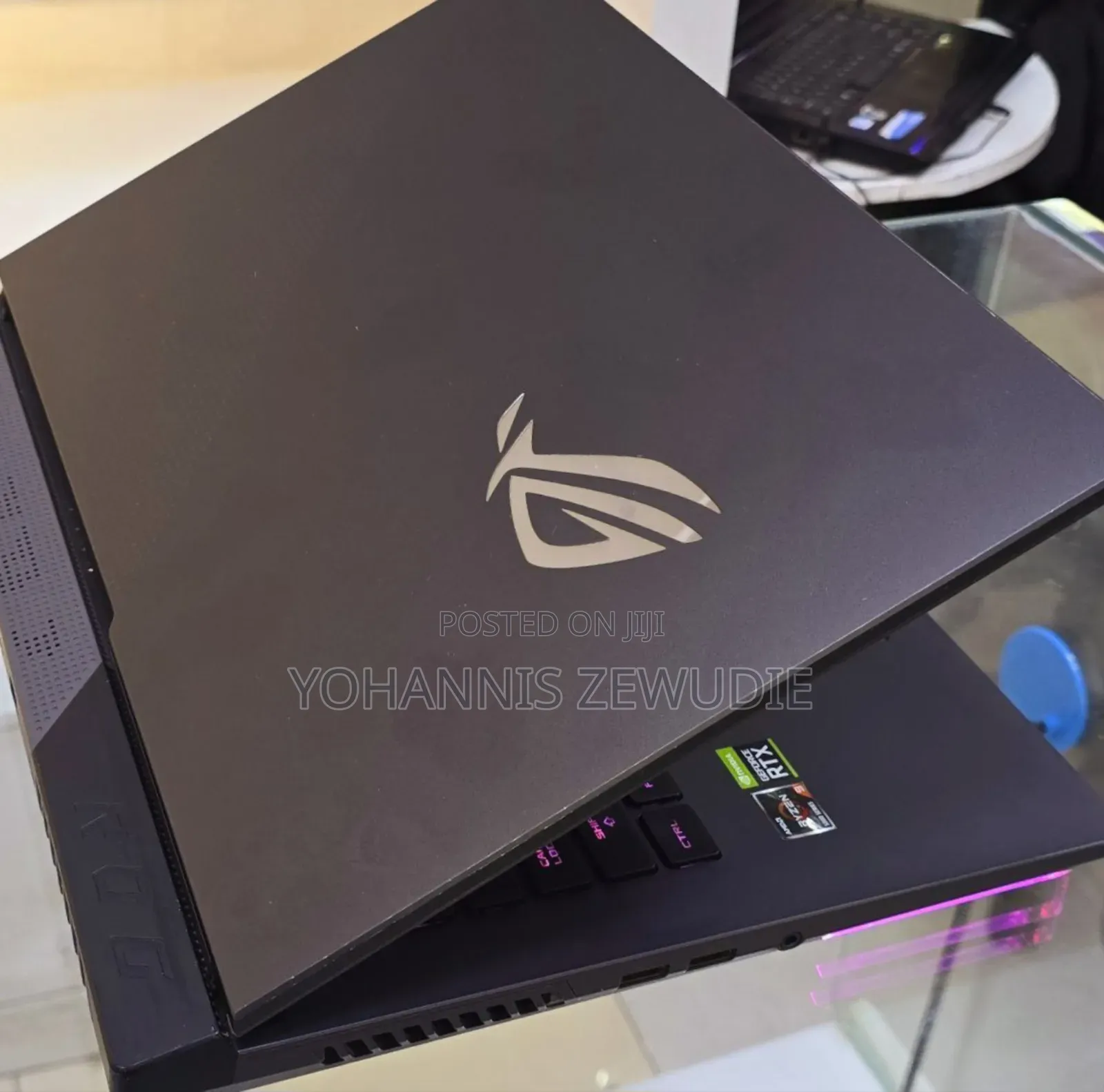 New Laptop Asus G71V 32GB AMD Ryzen 9 SSD 1T