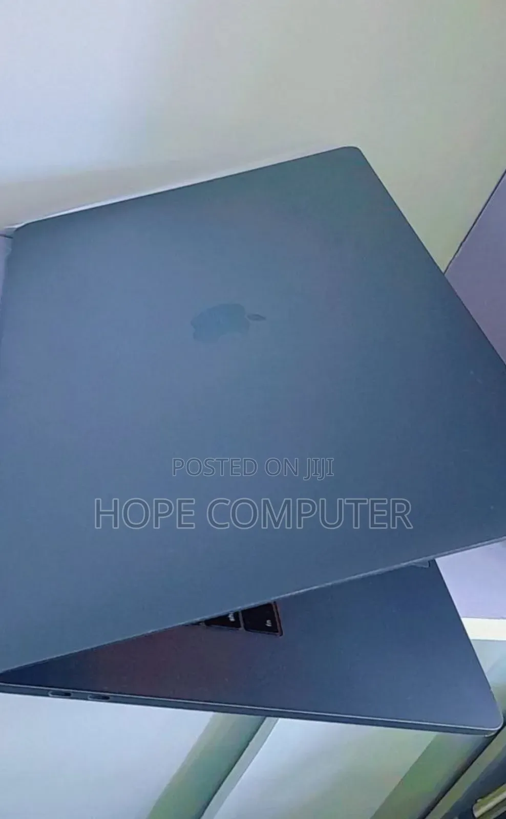 New Laptop Apple MacBook Pro 2017 16GB Intel Core I7 SSD 512GB