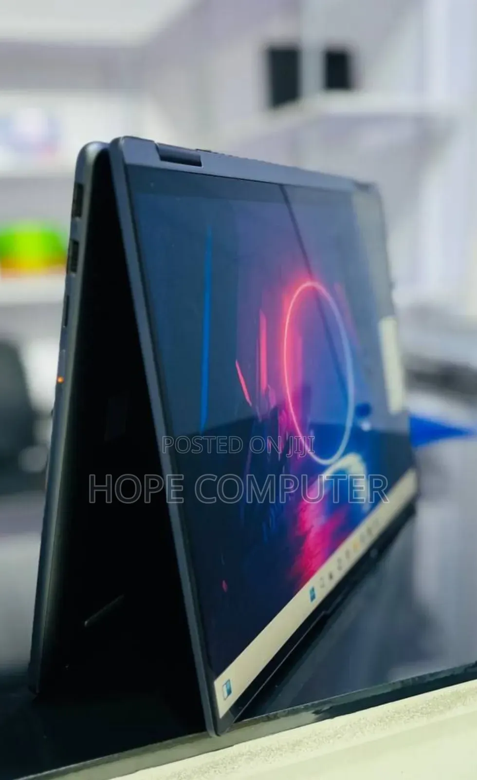 New Laptop Lenovo Yoga 7i 16GB Intel Core I7 SSD 512GB