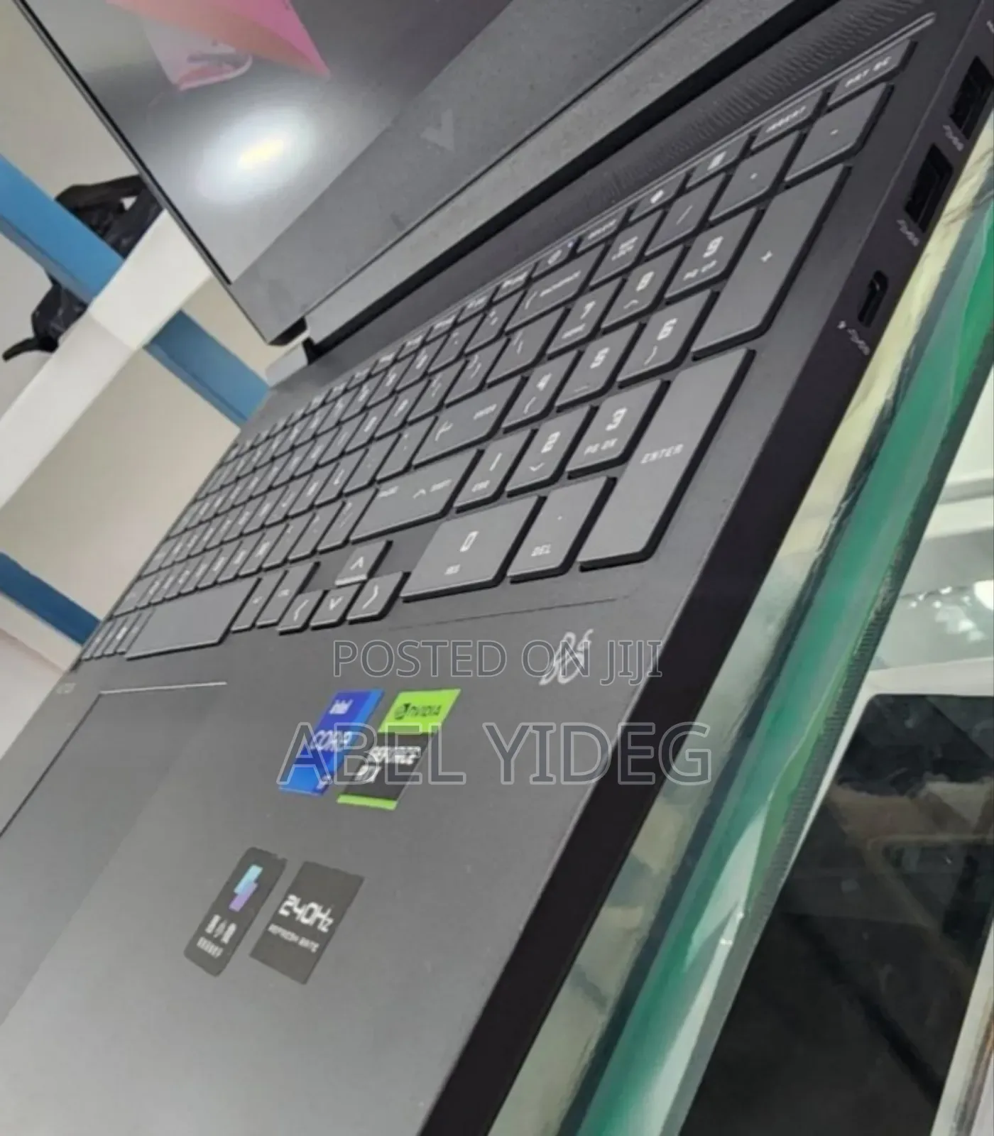 New Laptop HP 16GB Intel Core I7 SSD 1T