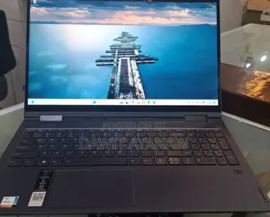 Photo - New Laptop Lenovo ThinkPad Yoga 16GB Intel Core I5 SSD 512GB