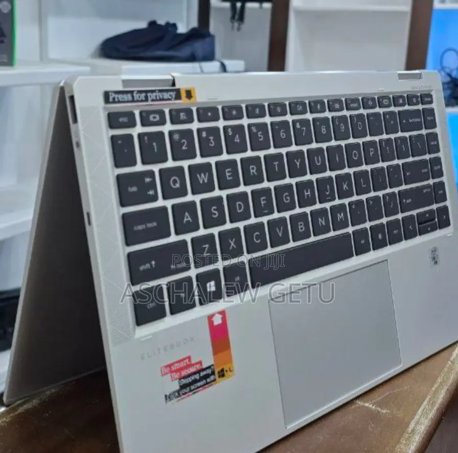 New Laptop HP EliteBook X360 1040 G7 16GB Intel Core I7 SSD 512GB