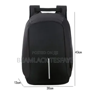 Photo - Unisex Anti-Theft Backpack With Usb Charging Port