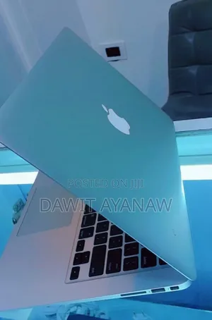 New Laptop Apple MacBook Pro 2020 16GB Intel Core I5 SSD 1T