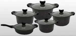 4 የተለያዪ ድስቶች ከነ ክዳናቸው