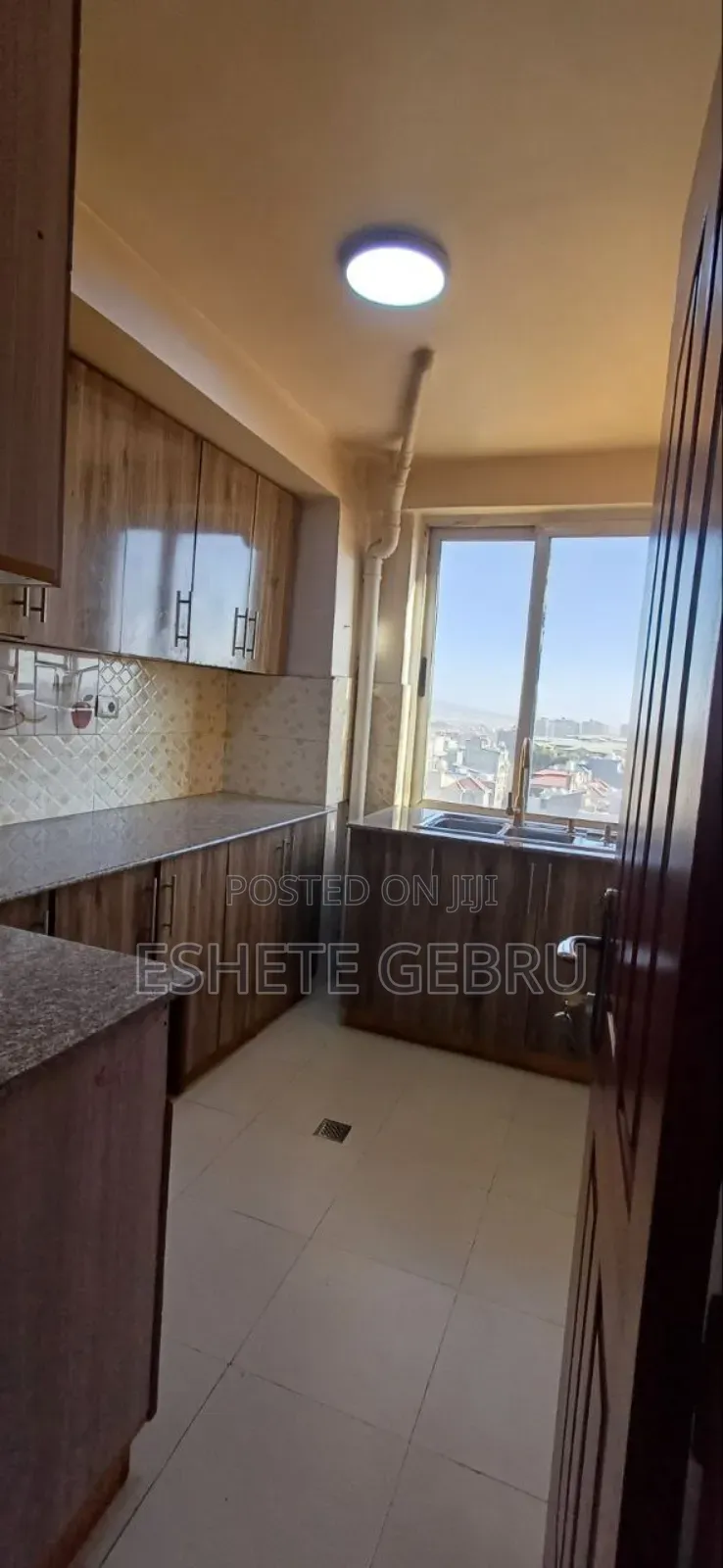 Furnished 2bdrm Condo in 40/60 ኮንዶሚንየም, Bole for sale