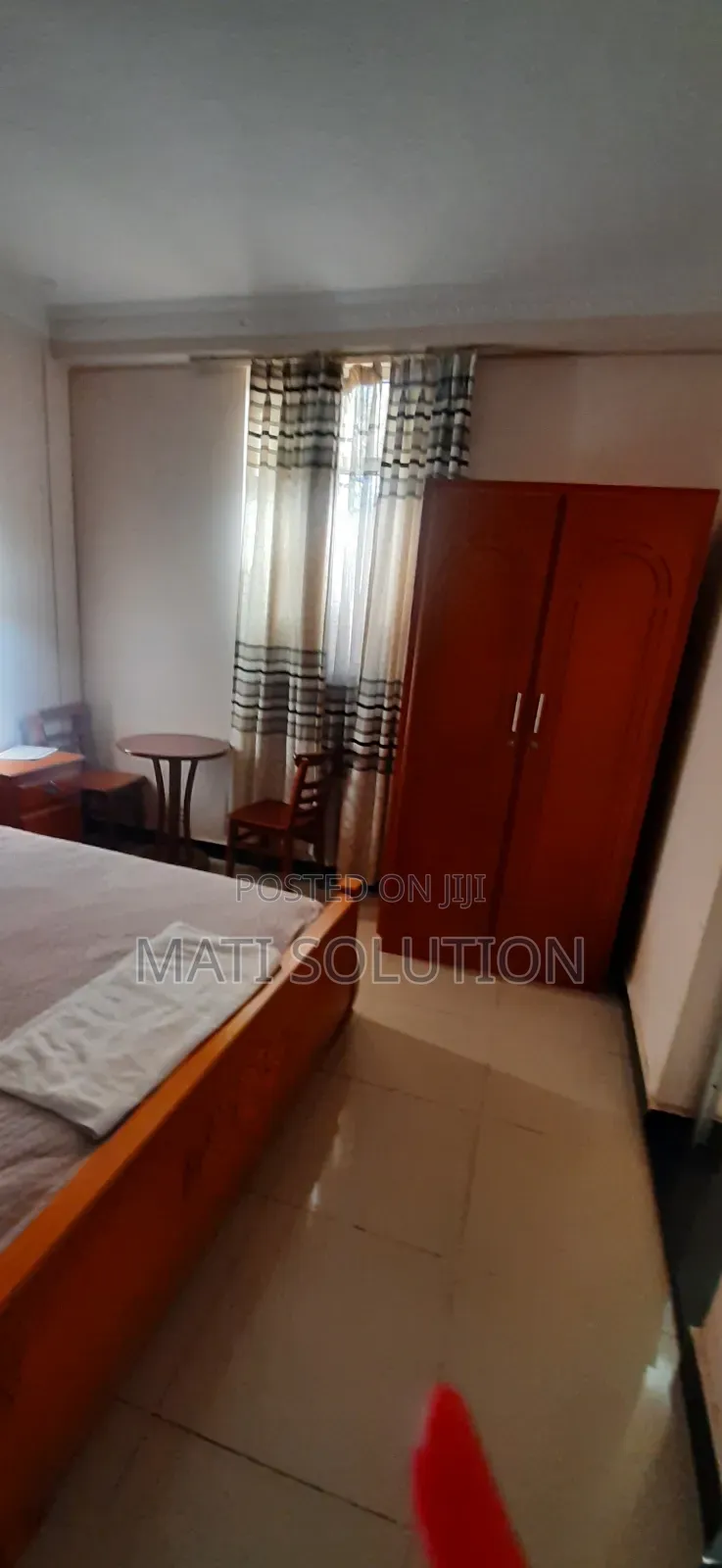 27 ክላስ ያለው ገስታውስ ከነ ሙሉ እቃው ከነ ሙሉ ግቢው እሚከራይ የለመደ ቦታ