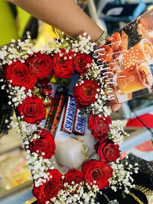 Yaho Watch and Chocolate Gift Package