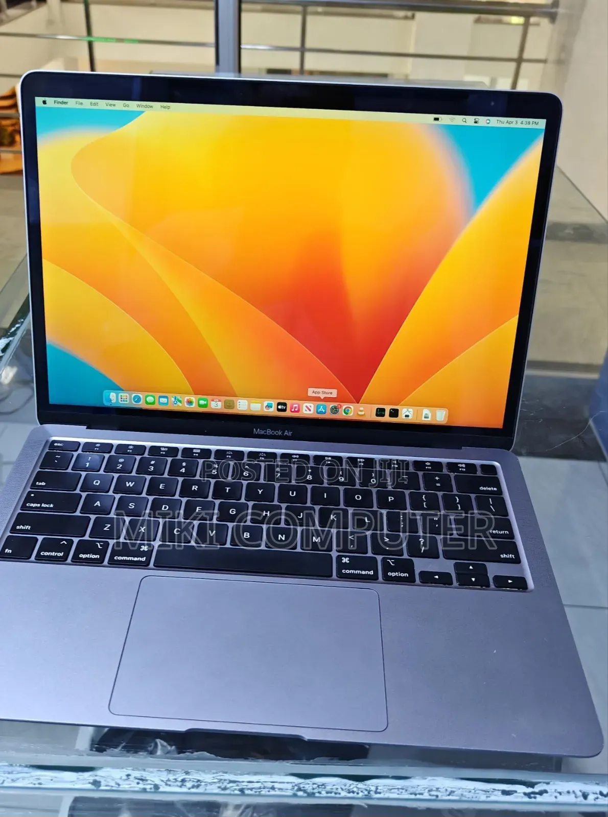 New Laptop Apple MacBook Air 2020 8GB Intel Core I5 SSD 256GB