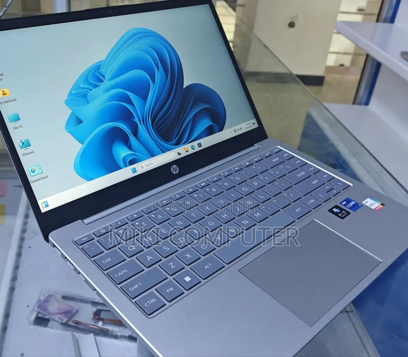 New Laptop HP Stream Notebook 16GB Intel Core I7 SSD 1T