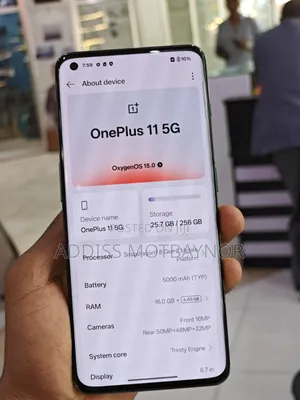 New OnePlus 11 256 GB