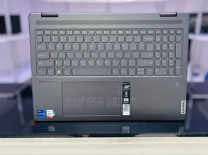 New Laptop Lenovo Yoga 7i 16GB Intel Core I7 SSD 512GB