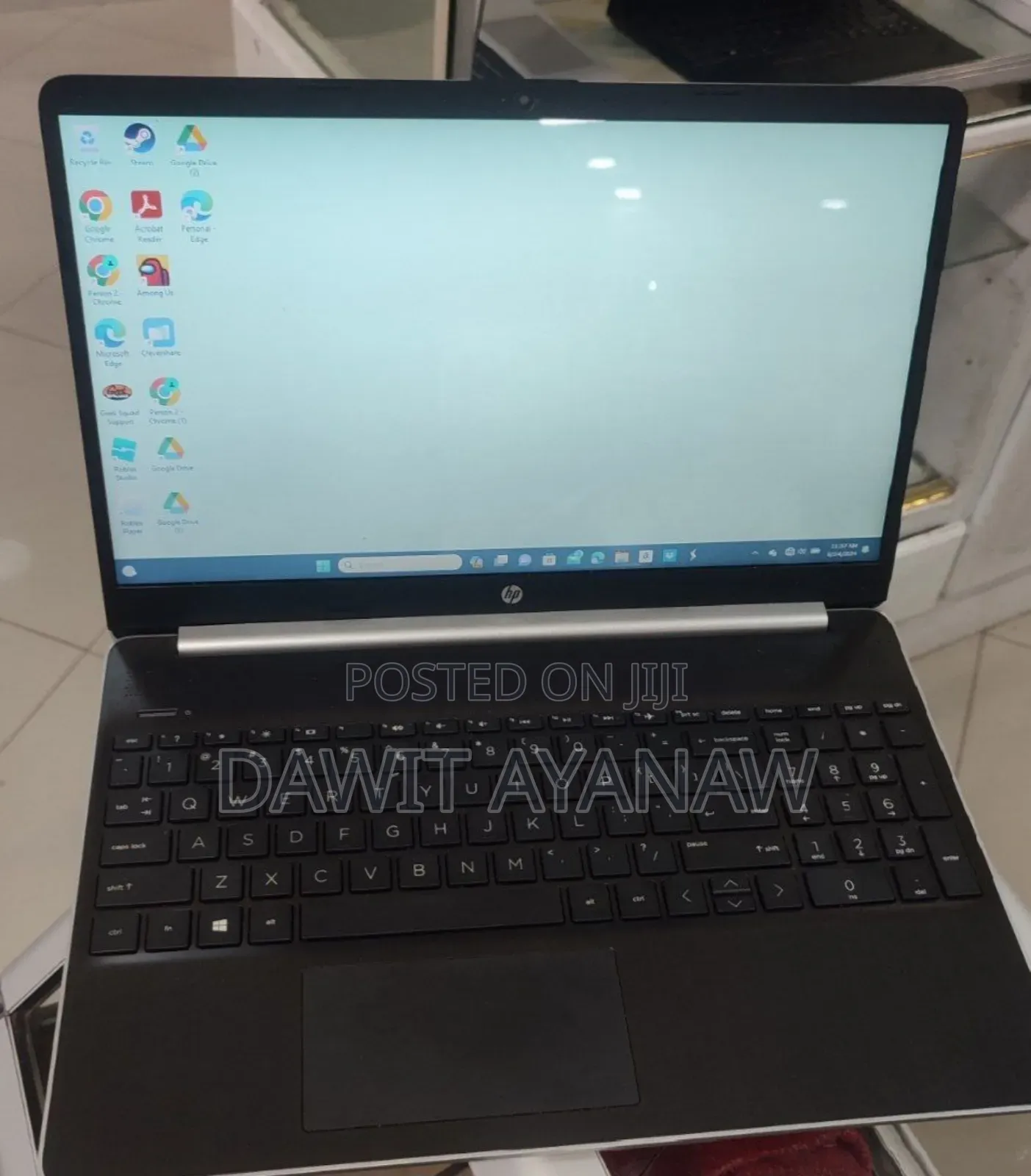 New Laptop HP Stream Notebook 8GB Intel Core I5 HDD 1T