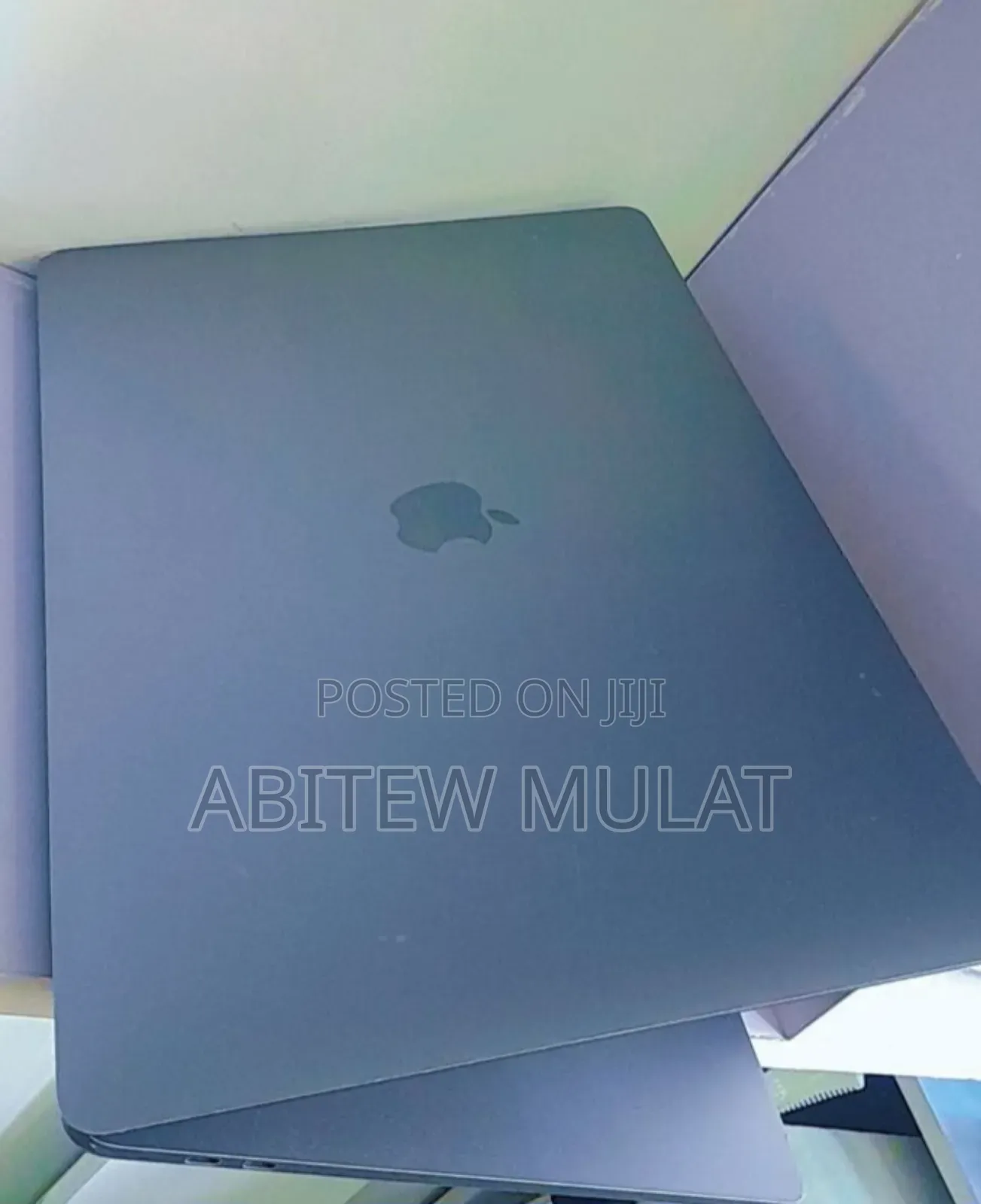 New Laptop Apple MacBook Pro 2017 16GB Intel Core I7 SSD 512GB