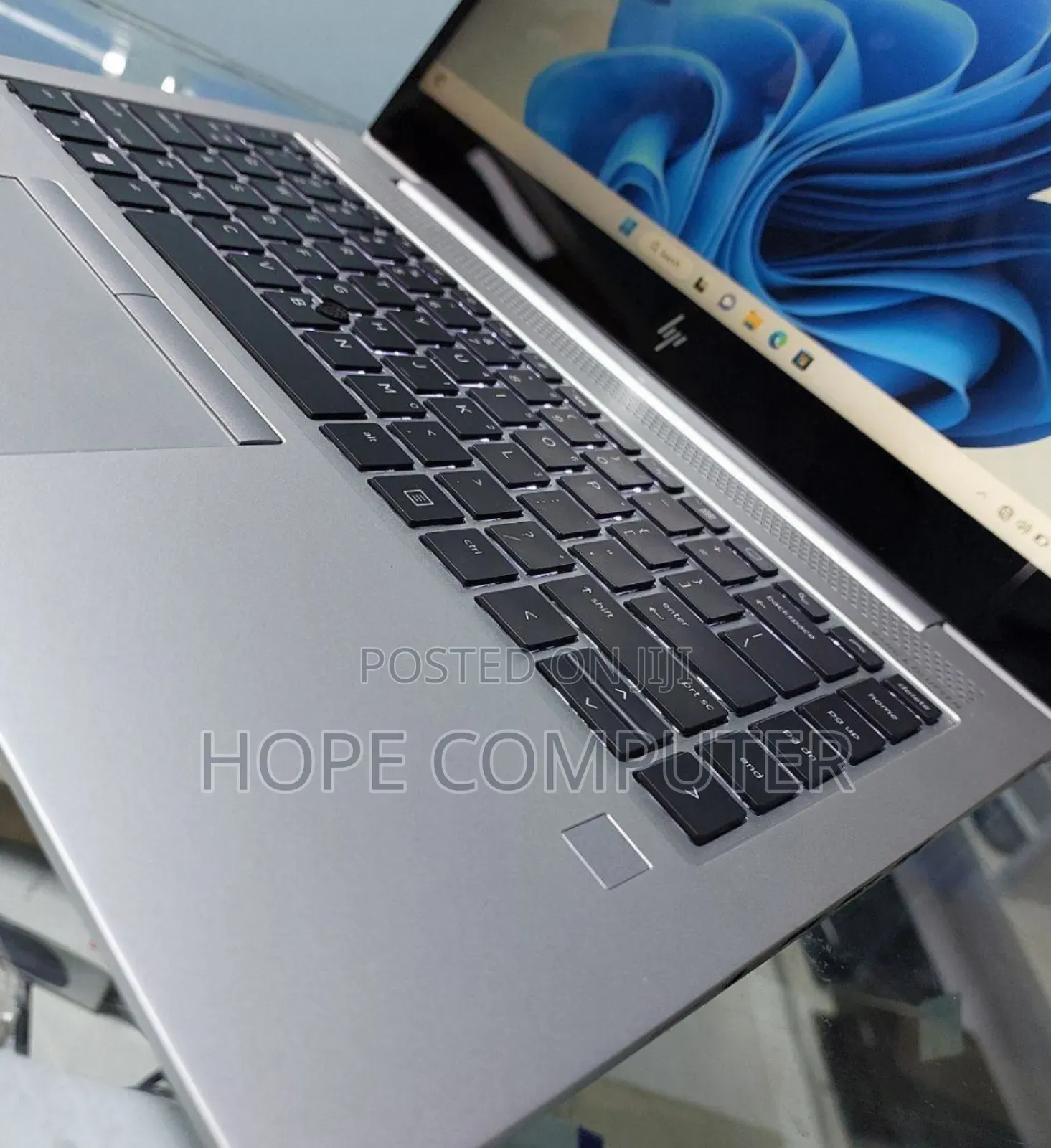 New Laptop HP EliteBook 840 G5 16GB Intel Core I7 SSD 512GB