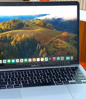New Laptop Apple MacBook Pro 2022 M2 8GB Apple M3 Pro SSD 256GB