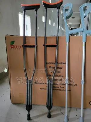 Photo - Auxiliary Crutches፴∆Crutches[]፱crutchesክራንች1፲crutches