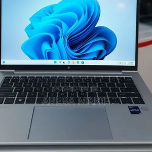 New Laptop HP EliteBook 840 G9 16GB Intel Core i5 SSD 512GB