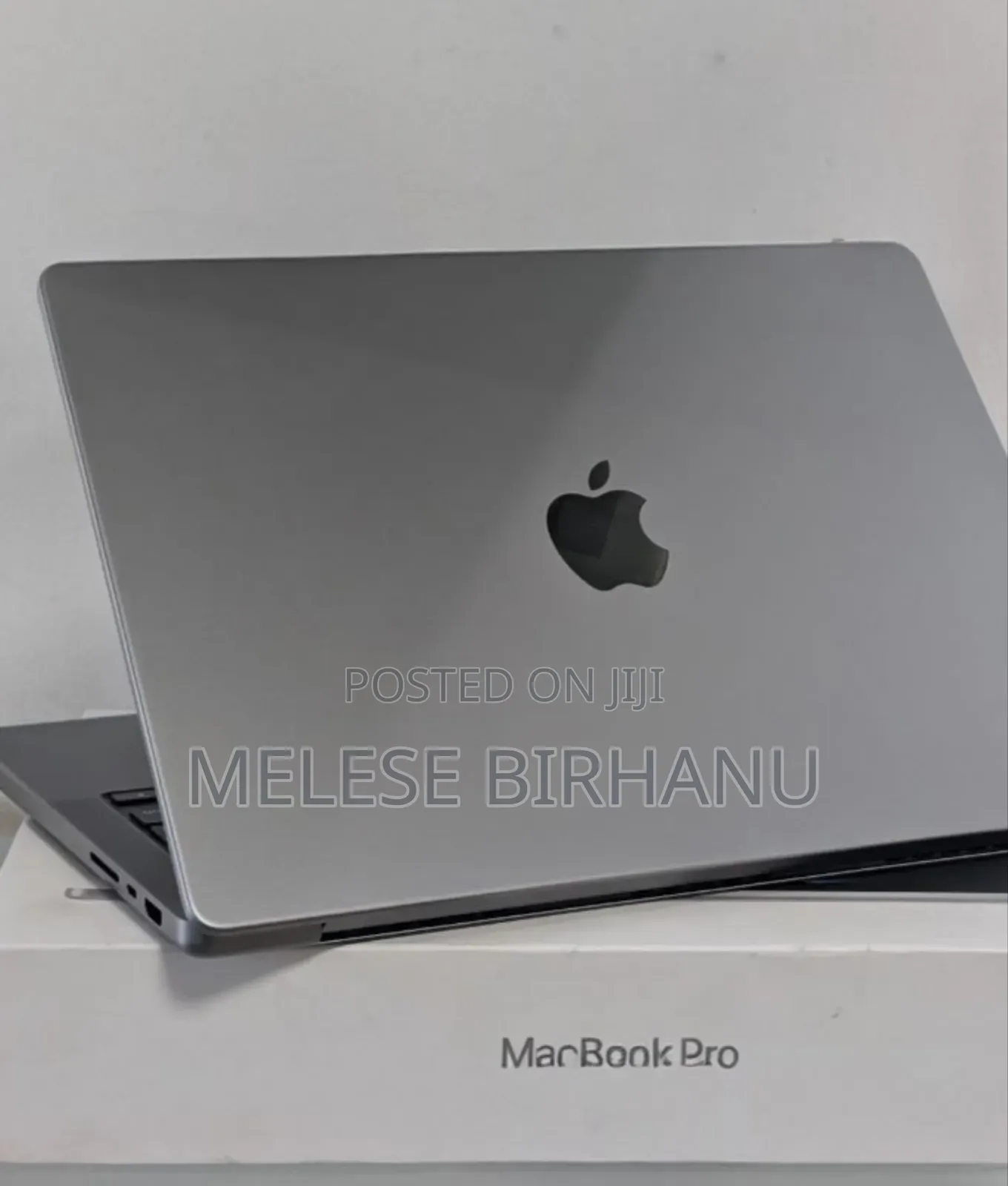 New Laptop Apple MacBook Pro 16GB Apple M2 SSD 512GB