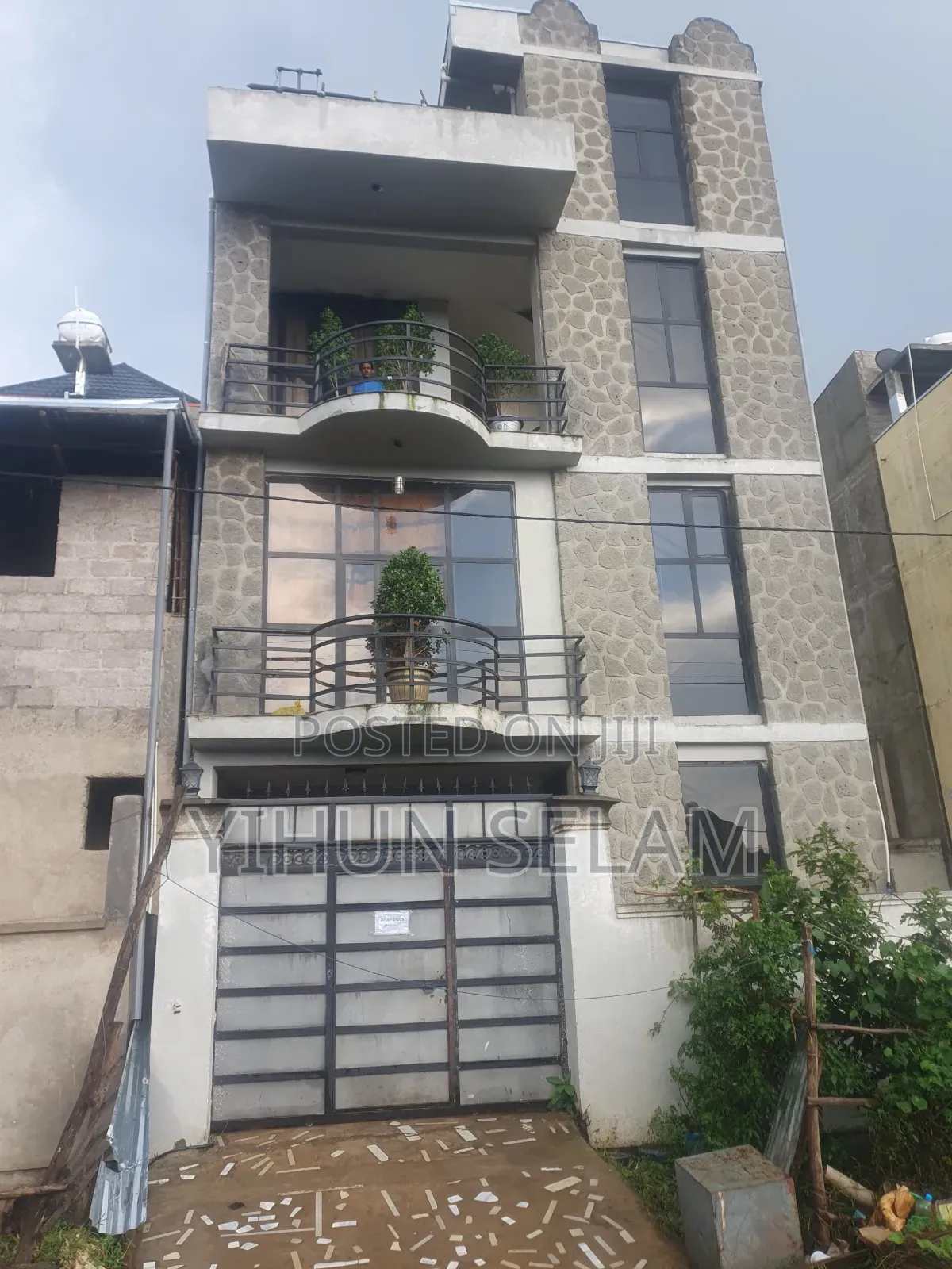 5bdrm House in Bahir Dar for sale