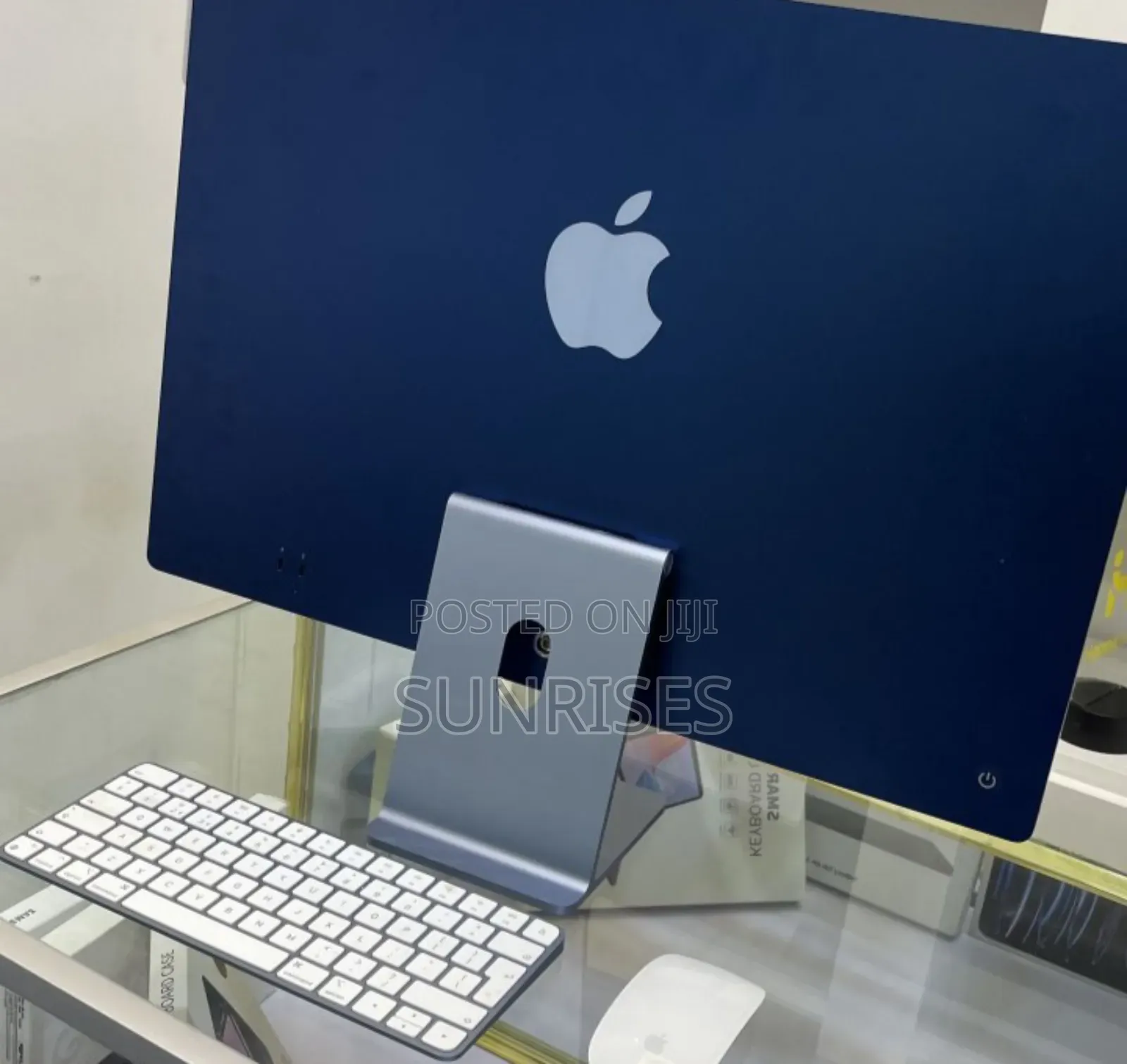 New Desktop Computer Apple iMac 8GB Apple M3 SSD 256GB