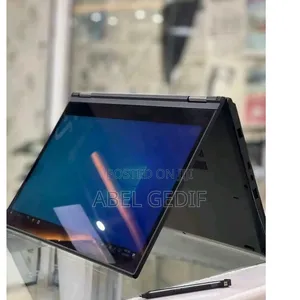 Photo - New Laptop Lenovo ThinkPad Yoga 16GB Intel Core I5 SSD 512GB
