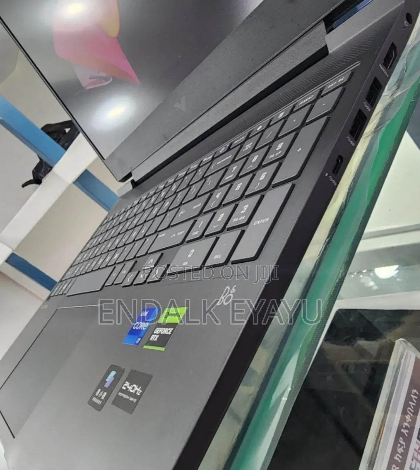 New Laptop HP 16GB Intel Core I7 SSD 1T