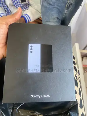 Photo - New Samsung Galaxy Z Fold 5 256 GB