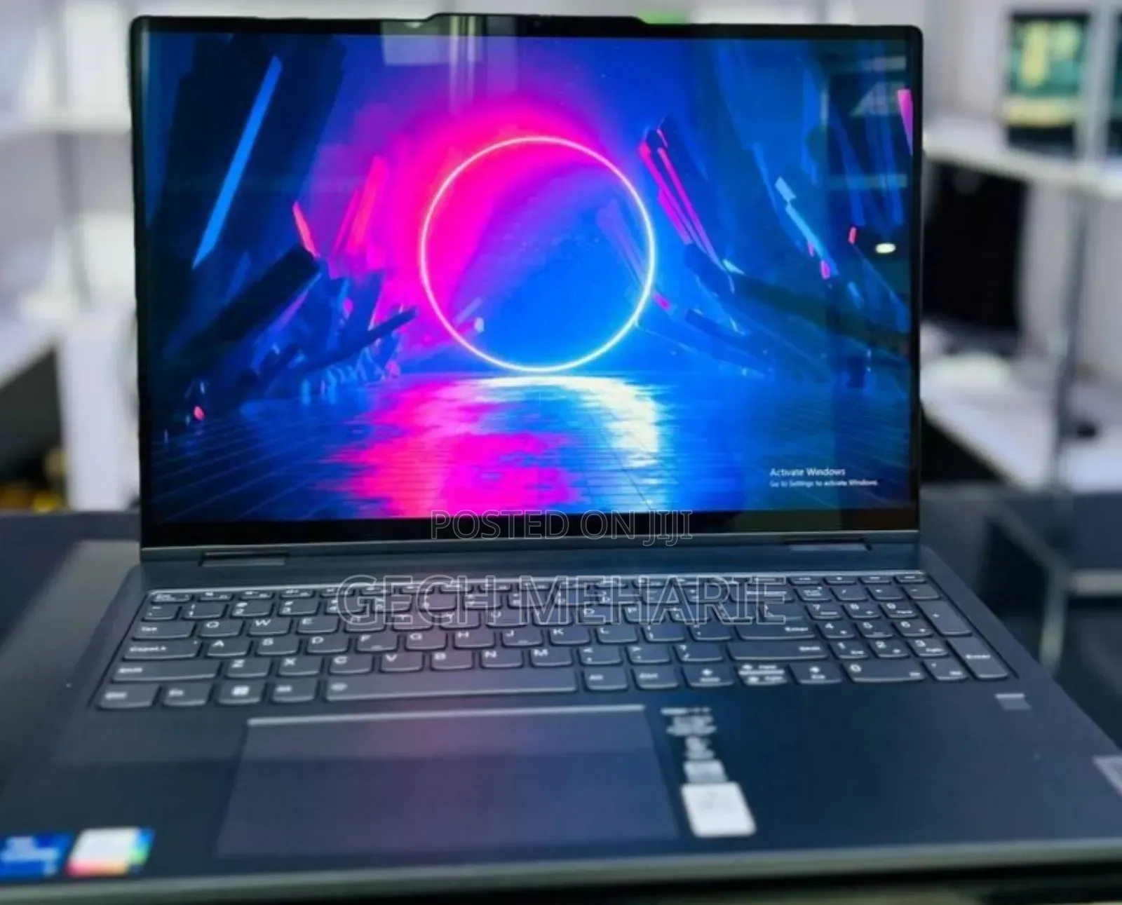 New Laptop Lenovo Yoga 7i 16GB Intel Core I7 SSD 512GB