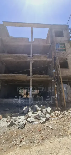 6bdrm House in ሰሚት 72, Bole for sale